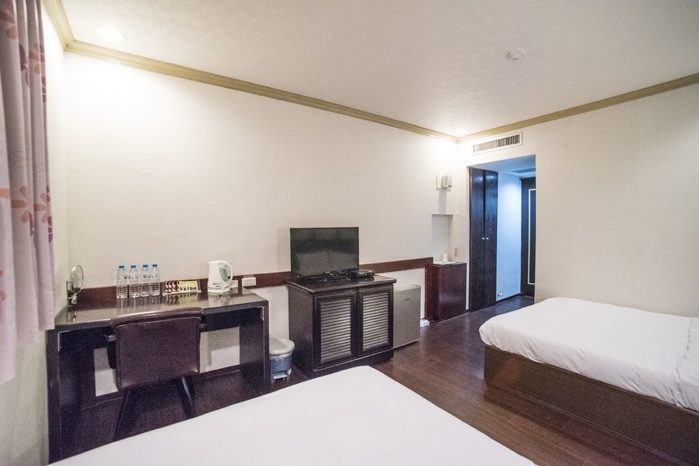 Wl Hotel Hsinchu エクステリア 写真